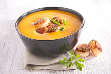 Zuppa di zucca e capesante