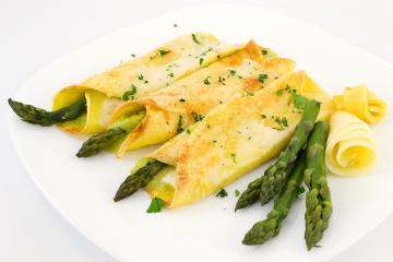 Crespelle agli asparagi