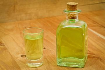 Liquore al basilico