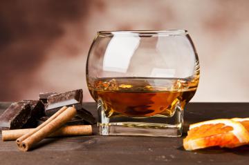 Liquore alla cannella