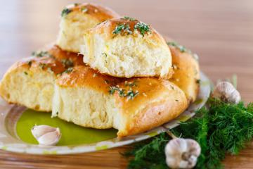 Panini morbidi all'aglio