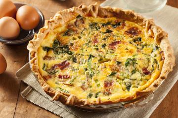 Quiche con spinaci e bacon