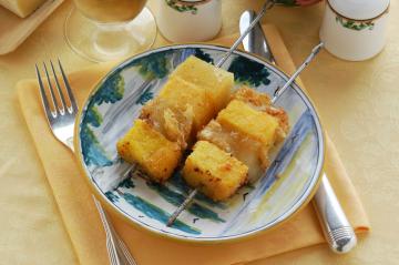 Spiedini di polenta e fontina