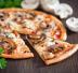 Pizza con funghi
