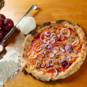 Pizza al tonno e cipolla rossa di Tropea
