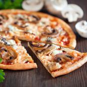 Pizza con funghi