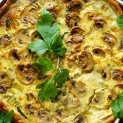 Torta salata con funghi