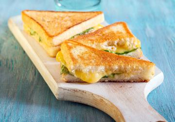 Toast al formaggio