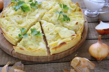 Torta salata alle cipolle