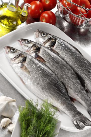 Branzino alla mediterranea