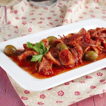 Calamari al pomodoro