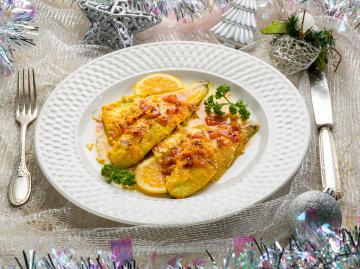 Filetti di orata in salsa di zafferano e arance