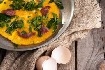 Frittata di spinaci e salamino