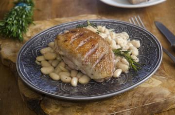Petto d'anatra con fagioli