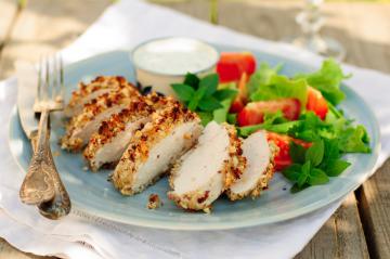 Petto di pollo in crosta di arachidi
