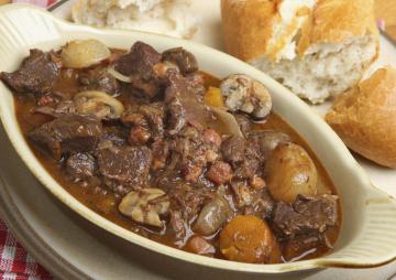 Spezzatino di vitello con funghi