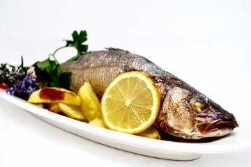 Spigola al forno con patate