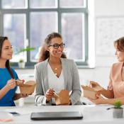 Pranzo in ufficio: 7 idee semplici senza spendere troppo